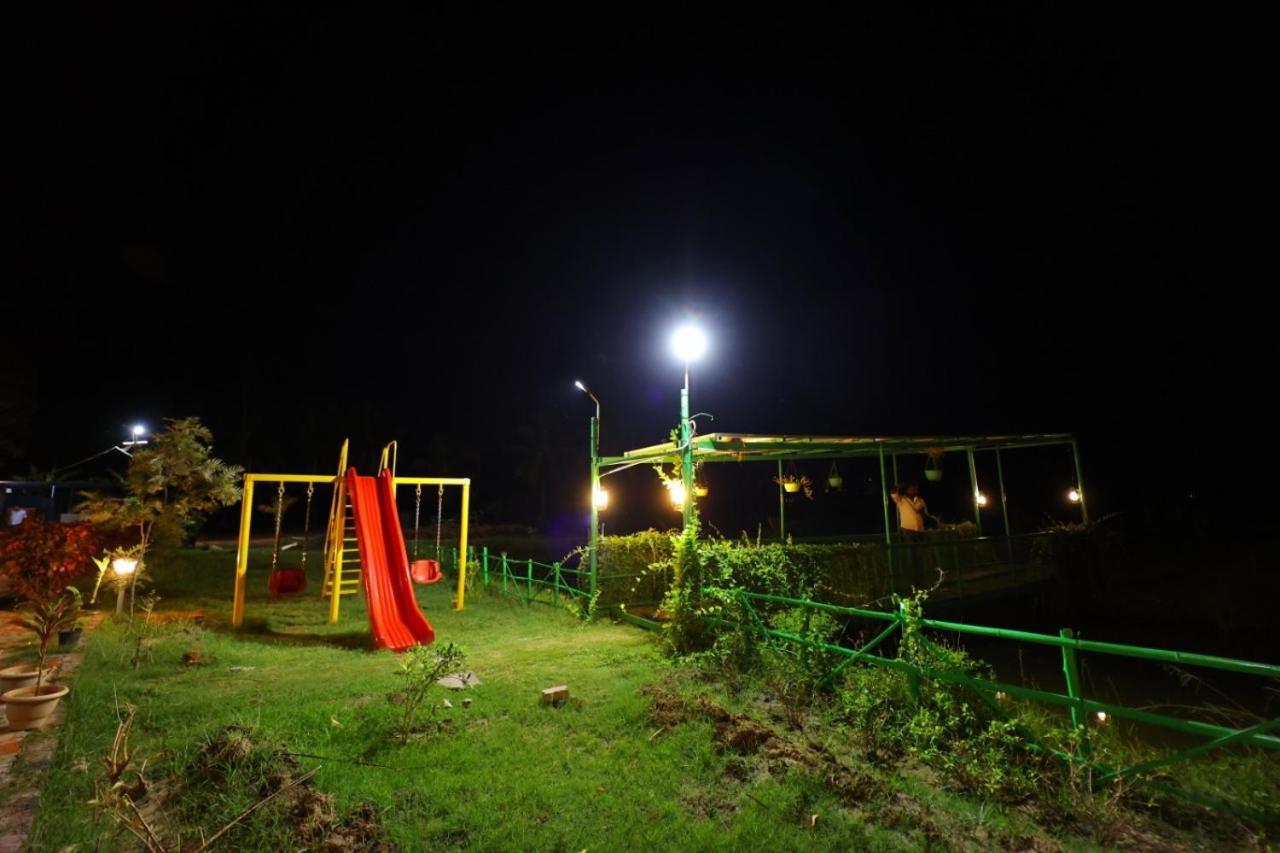 Krish Garden Villa Chidambaram Buitenkant foto
